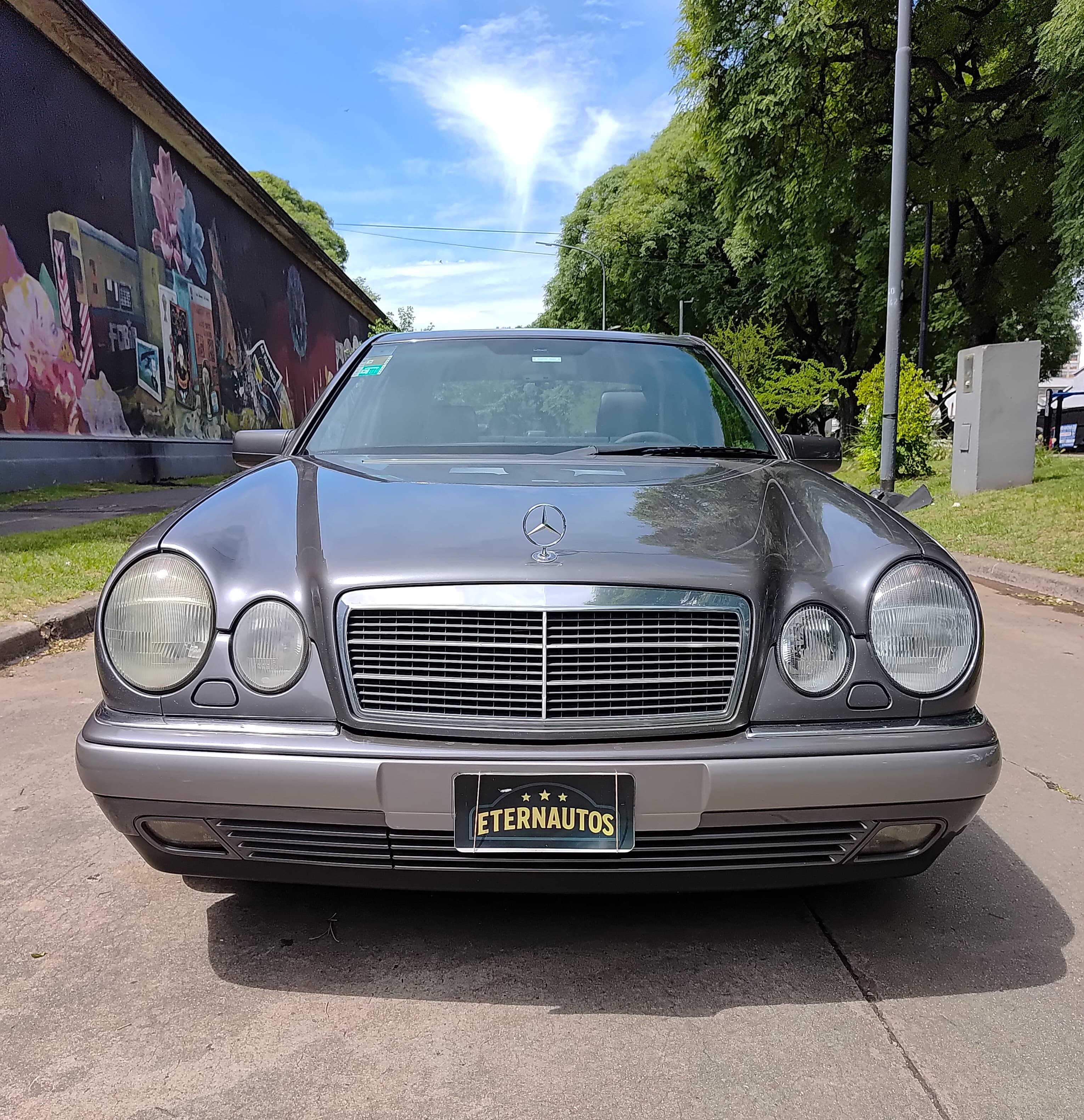 Mirá esta publicación de Mercedes Benz Clase E