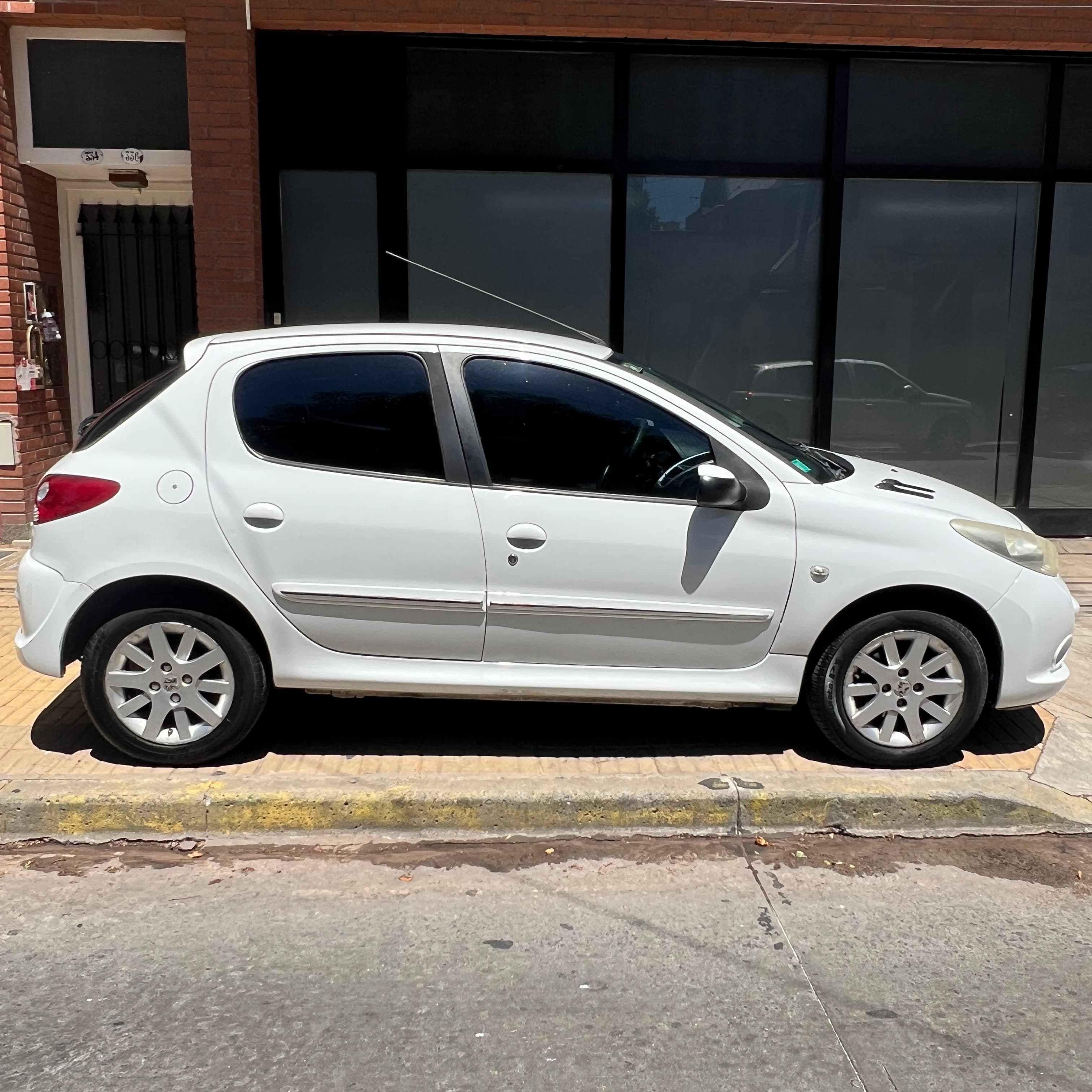 Mirá esta publicación de Peugeot 207 Compact