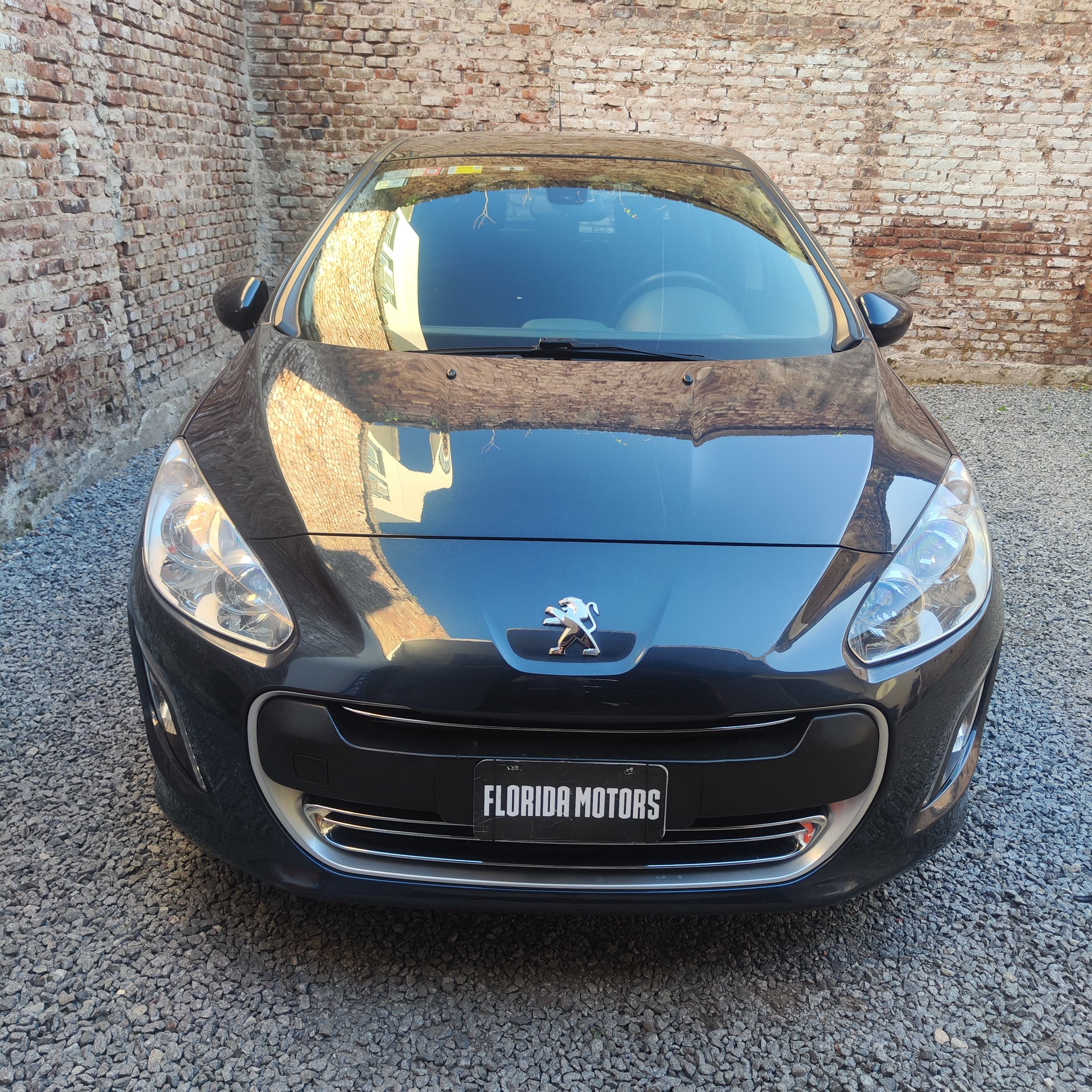 Mirá esta publicación de Peugeot 308